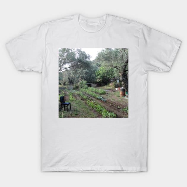 Down on the farm T-Shirt by aeolia
